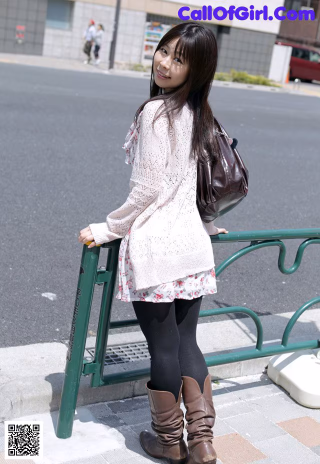 Mana Sakurai - Giantfem Nong Oil