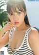 Yuna Kono 光野有菜, Young Jump 2021 No.45 (ヤングジャンプ 2021年45号) P3 No.189315